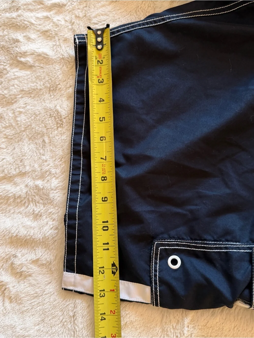 Old Navy Navy Blue White Contrast Stitch Cargo Board Shorts Swim Trunks XL